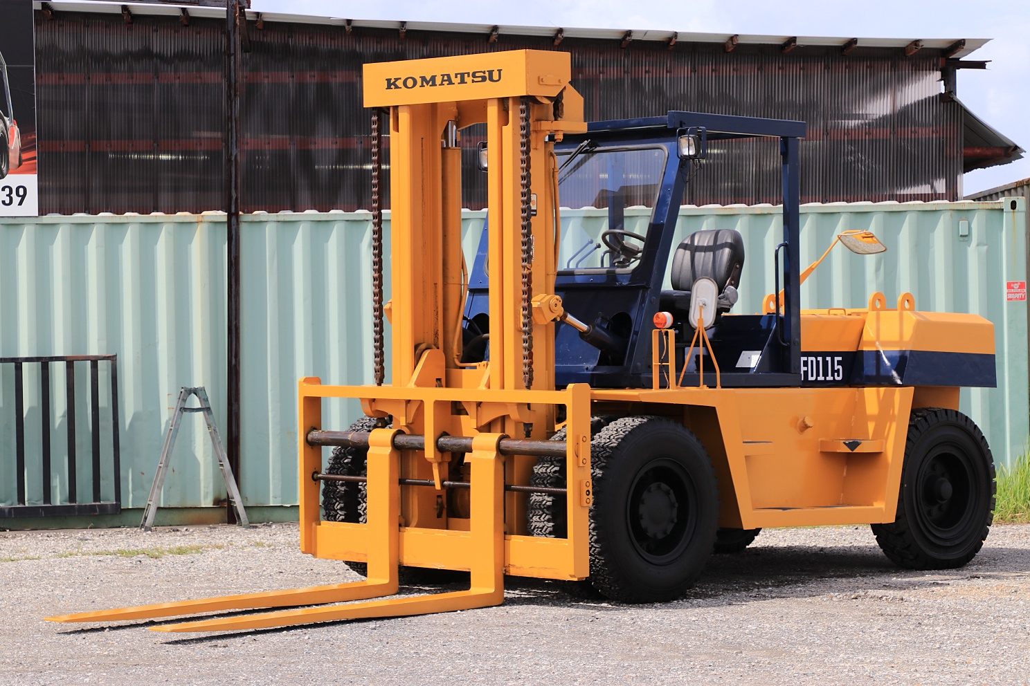 803 コマツ FD115-5 | 在庫情報 | フォークリフト中古車販売 | 中古