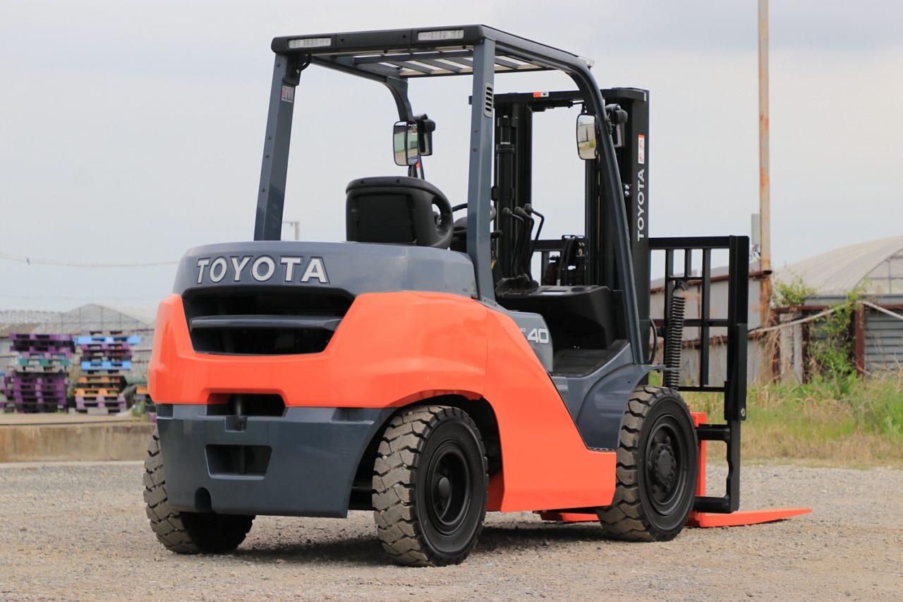トヨタフォークリフト　８FD