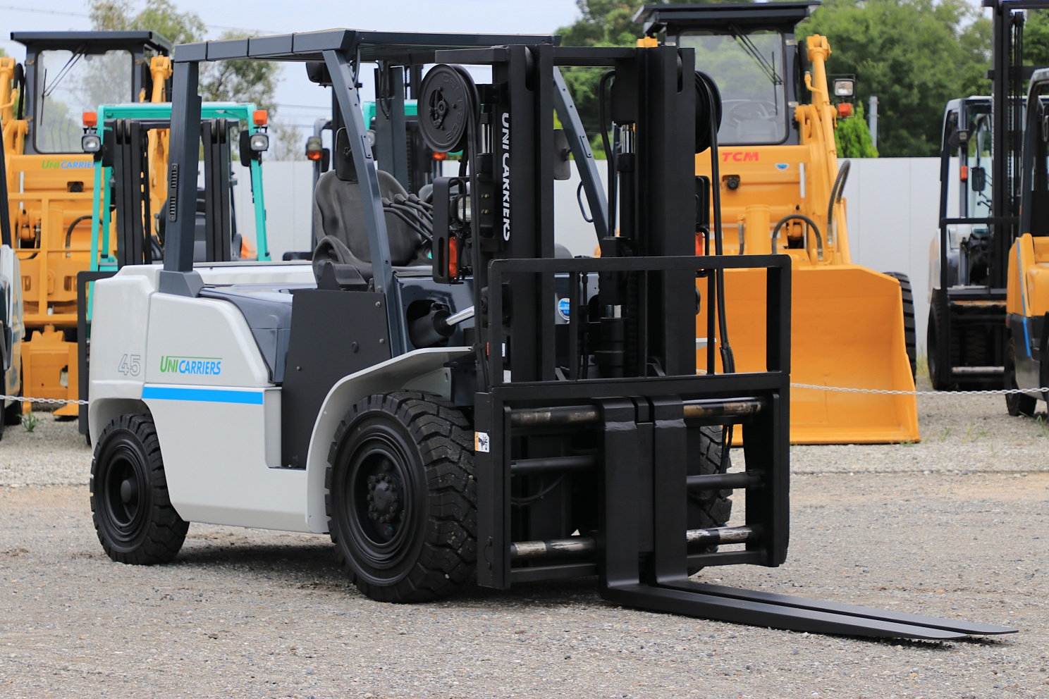 885 ユニキャリア YDN-D1F4A | 在庫情報 | フォークリフト中古車販売